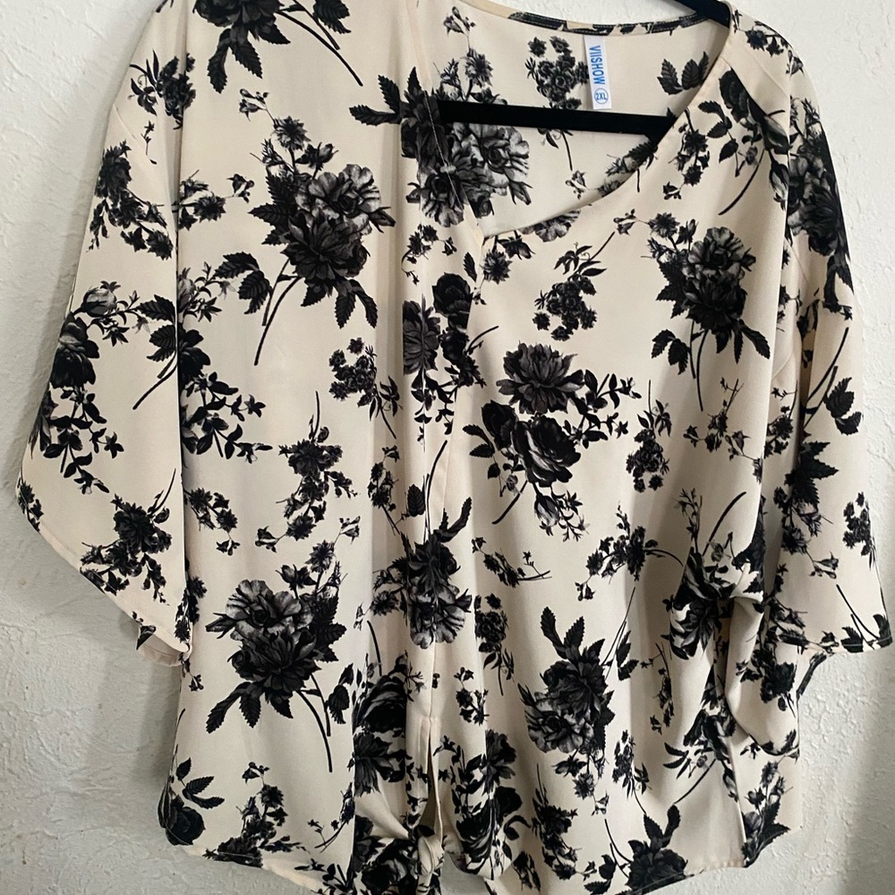Cato Black and White Boxy Tie Front Blouse